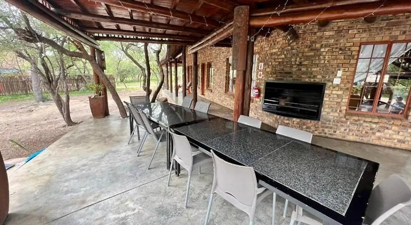 a Zaganaga Kruger Lodge SPORTS_AND_LEISURE