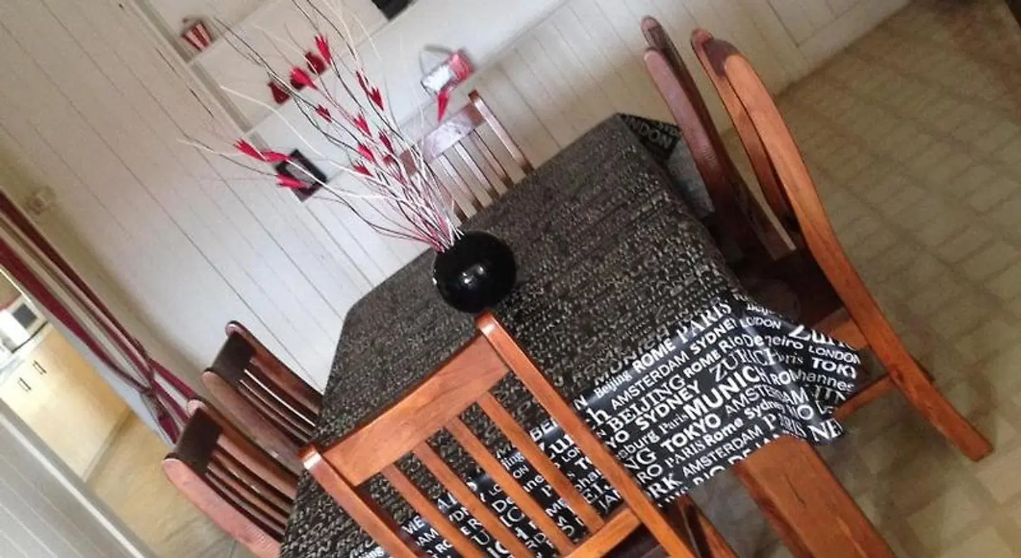 Parkside Motel & Licensed Restaurant ROOM_EXAMPLE