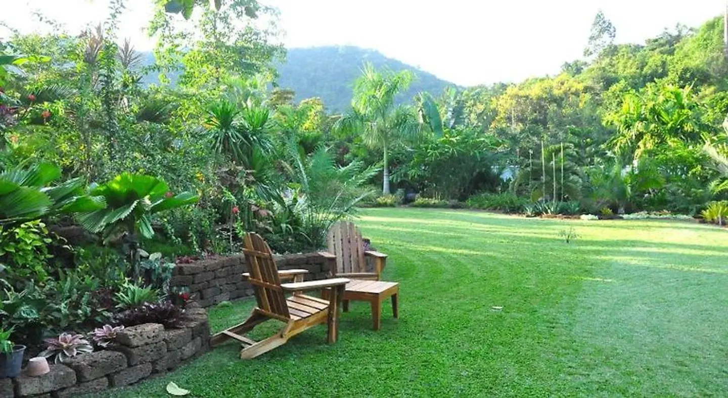 Cominsia Lodge Garten