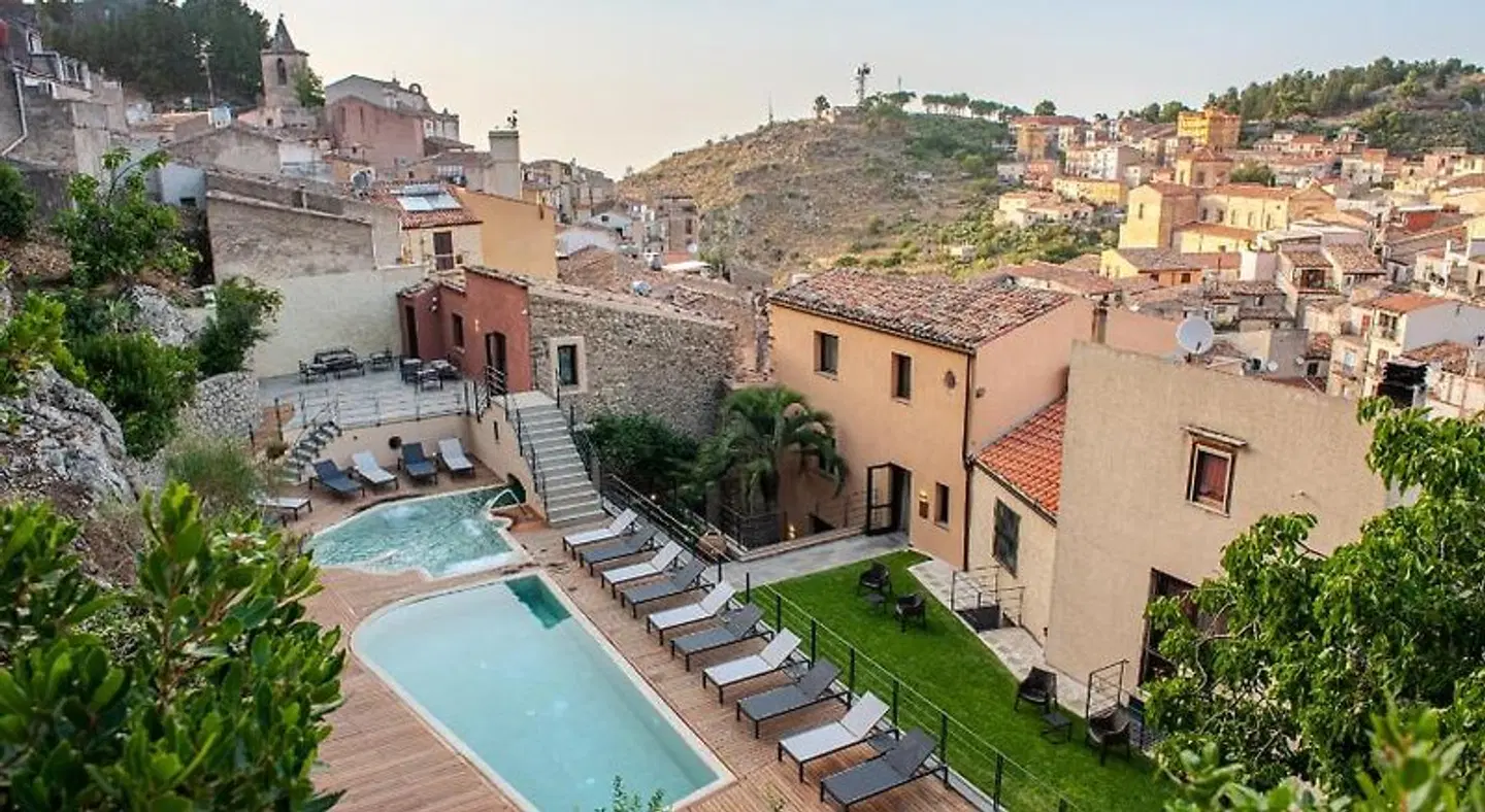 Gratteri Resort OUTDOOR_POOL