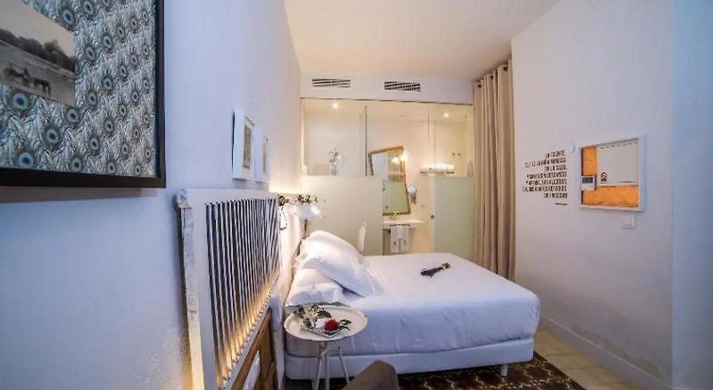 HOTEL MADINAT ROOM_EXAMPLE