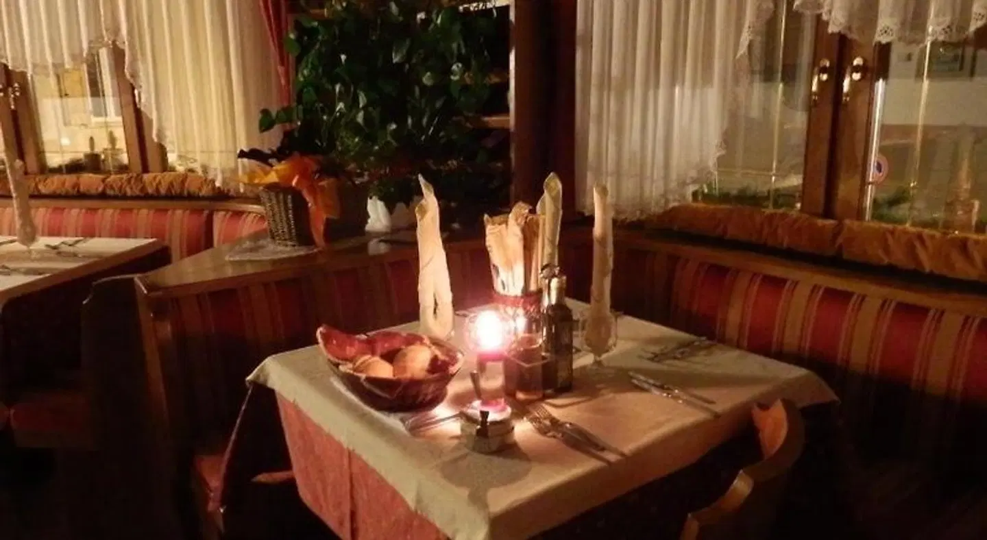 Due Spade Restaurant