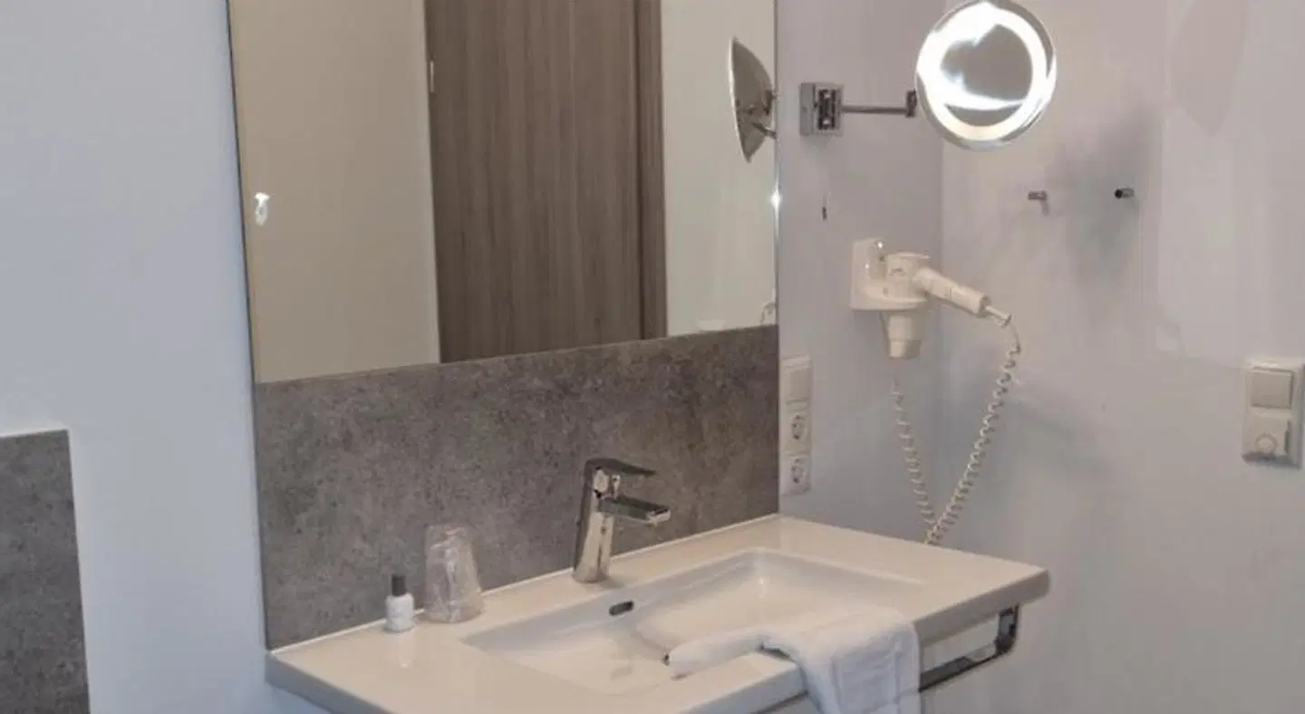 Gasthof Chiemseefischer Badezimmer