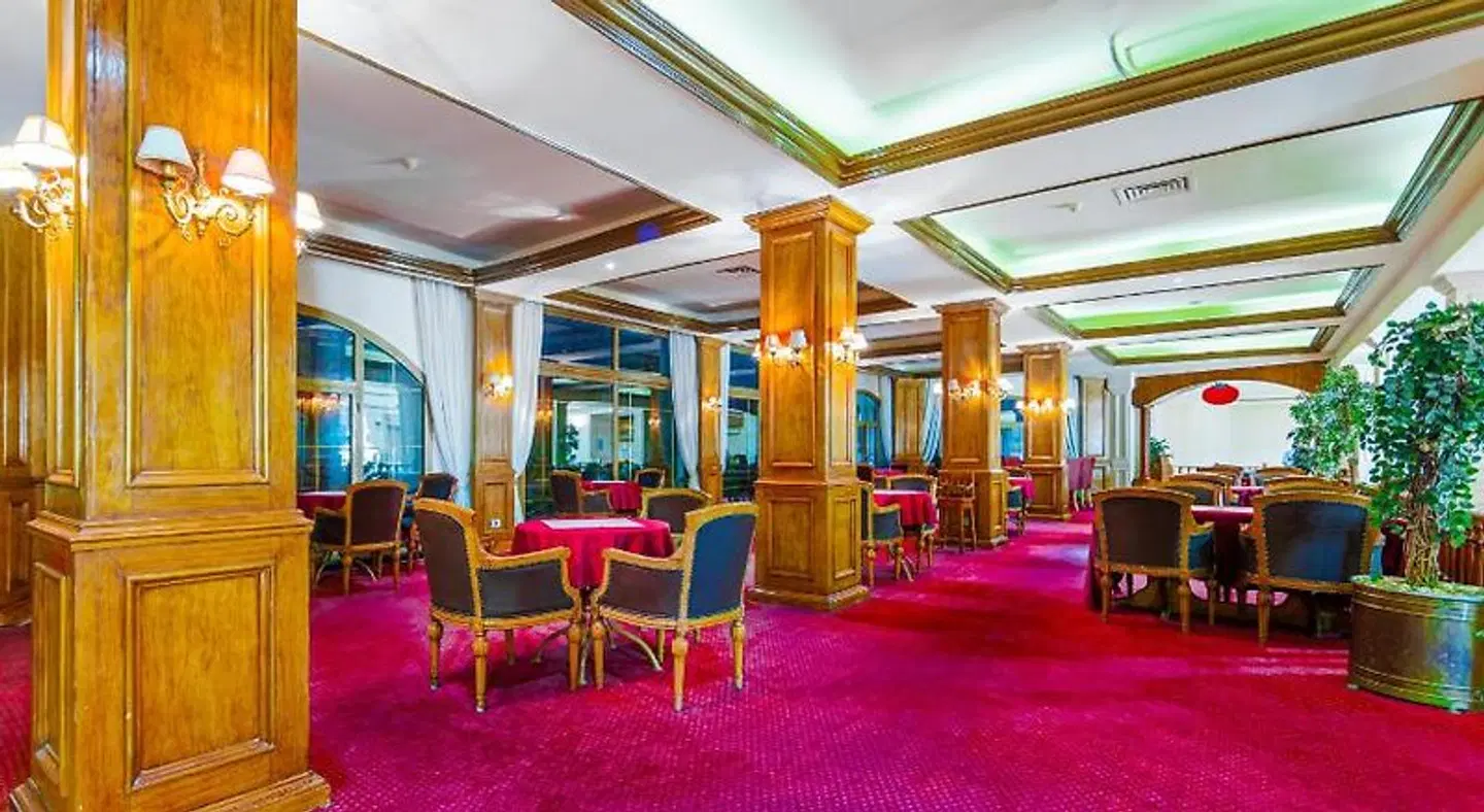 The Grand Hotel LOUNGE_LOBBY