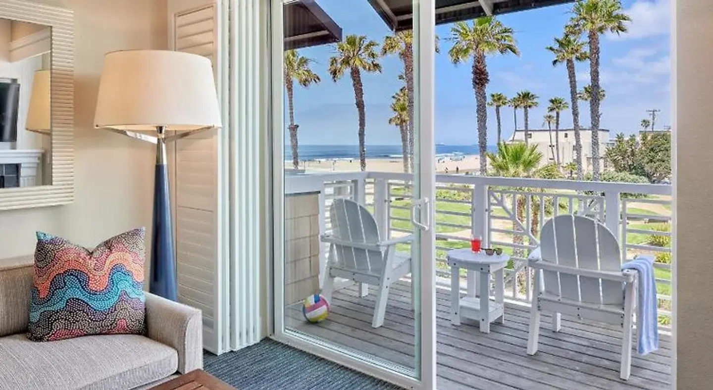 The Beach House at Hermosa HEALTH_BEAUTY