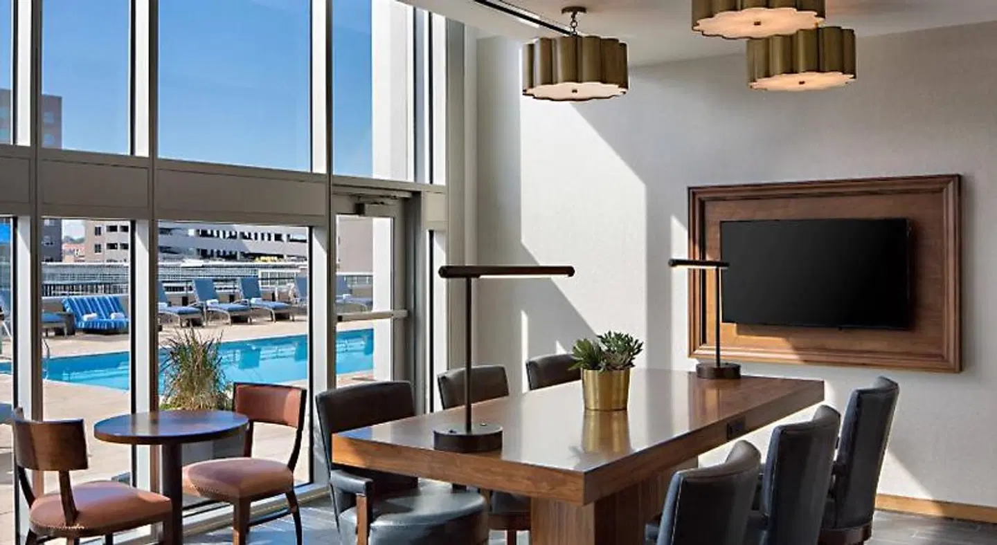 Omaha Marriott Downtown at the Capitol District ROOM_EXAMPLE