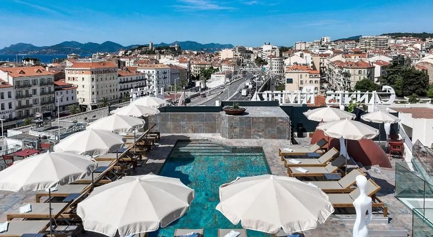 Best Western Cannes Riviera OUTDOOR_POOL