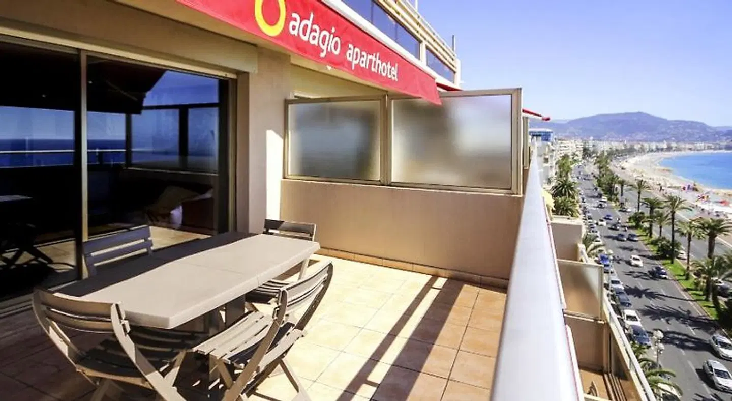 Aparthotel Adagio Nice Promenade des Anglais Terrasse