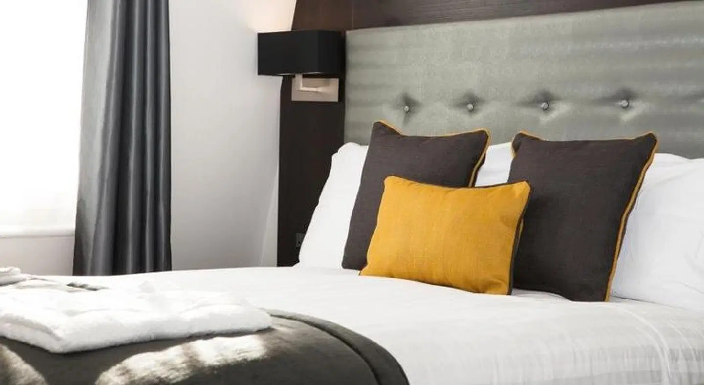 St. George's Inn Victoria ROOM_EXAMPLE