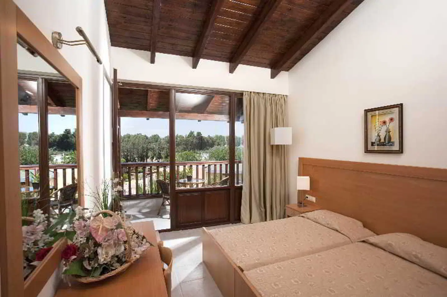 Golden Odyssey Hotel ROOM_EXAMPLE