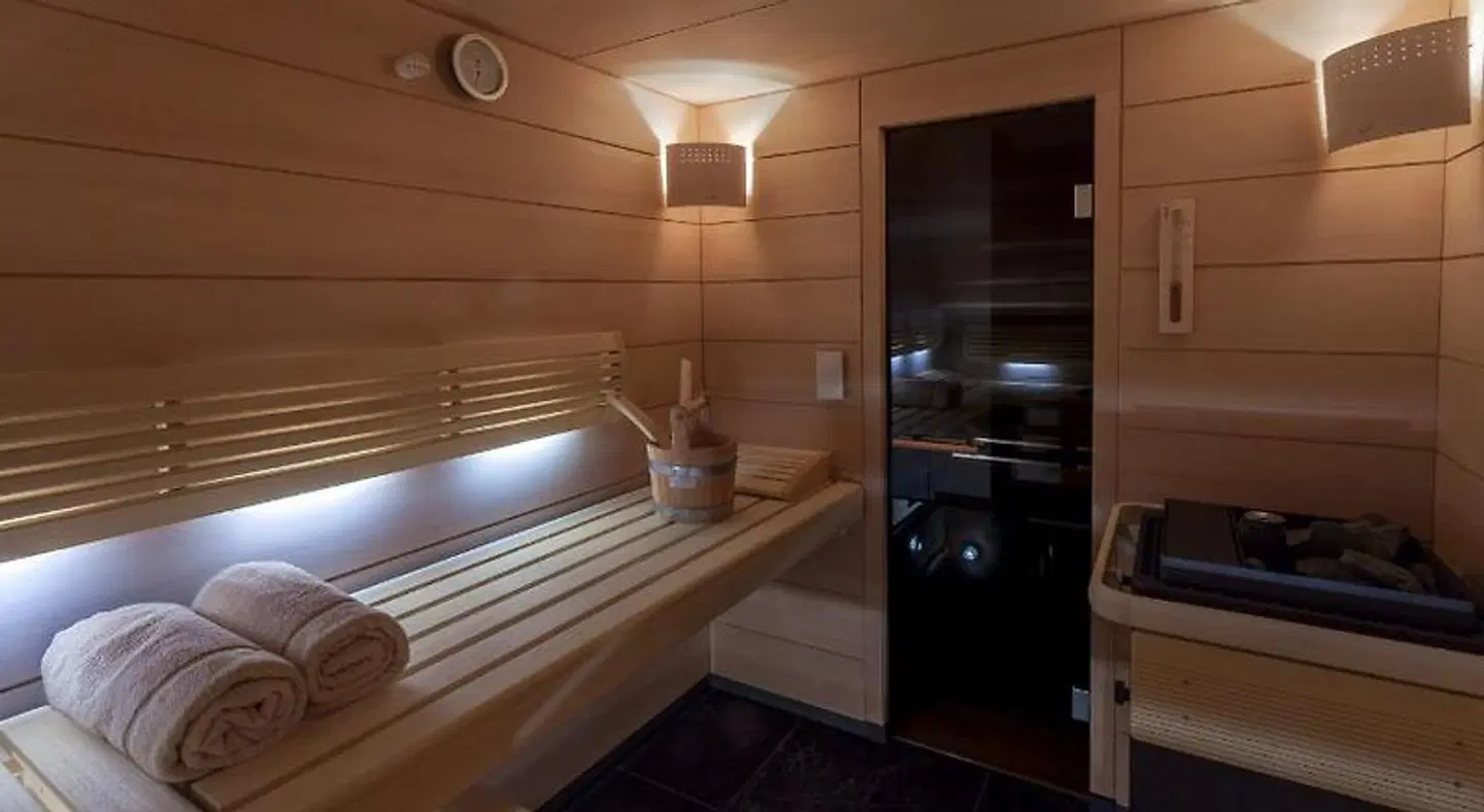 Villa Camoufle HEALTH_BEAUTY