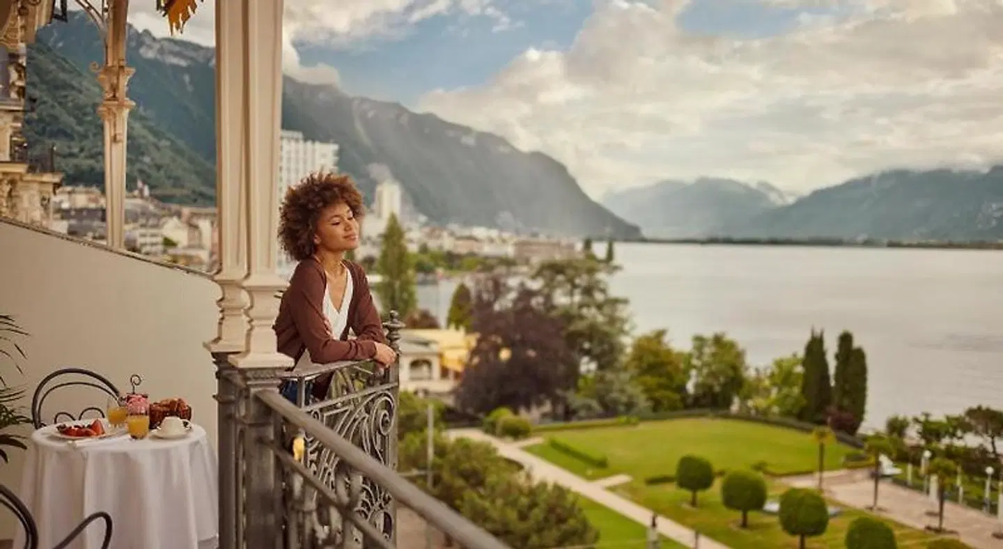 Fairmont Le Montreux Palace PEOPLE