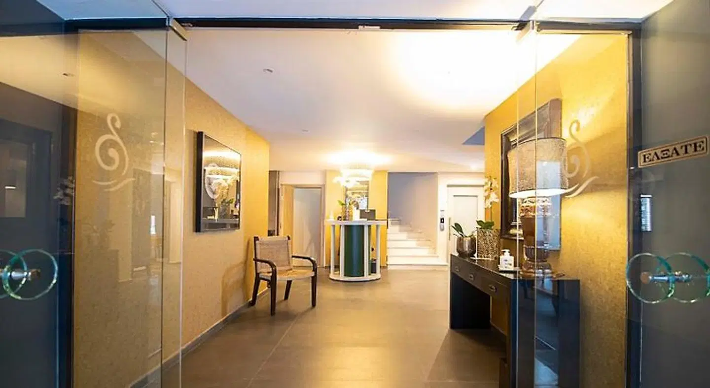 FALIREON HOTEL Terrasse