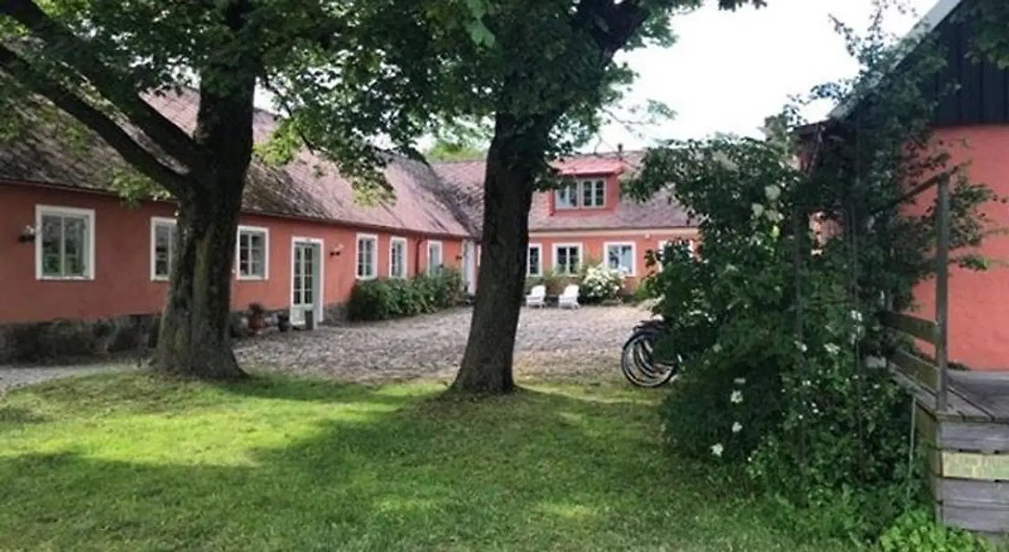 Östangård Bed & Breakfast Garten