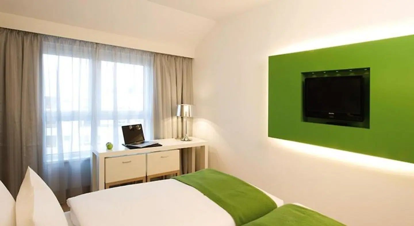 NH Berlin Potsdamer Platz ROOM_EXAMPLE
