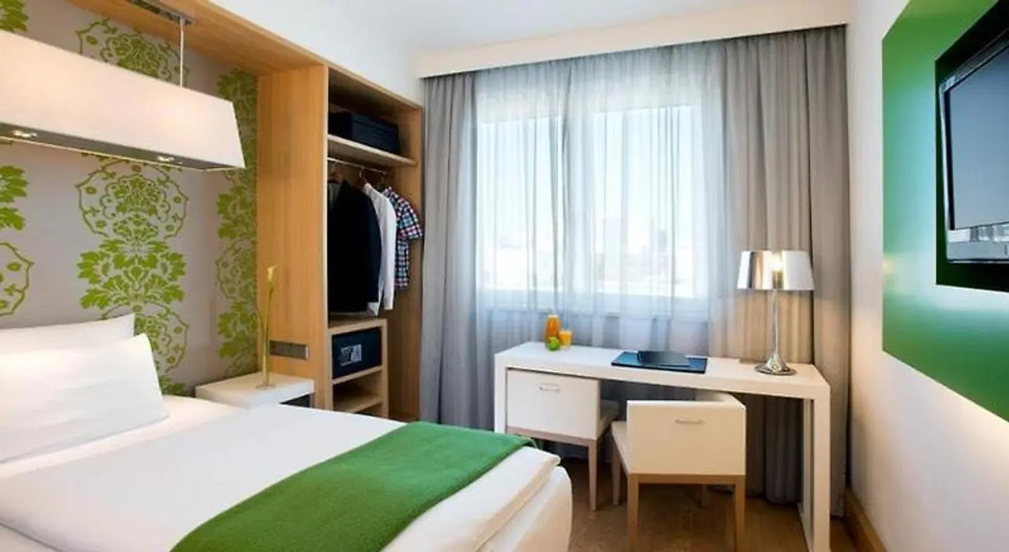 NH Berlin Potsdamer Platz ROOM_EXAMPLE