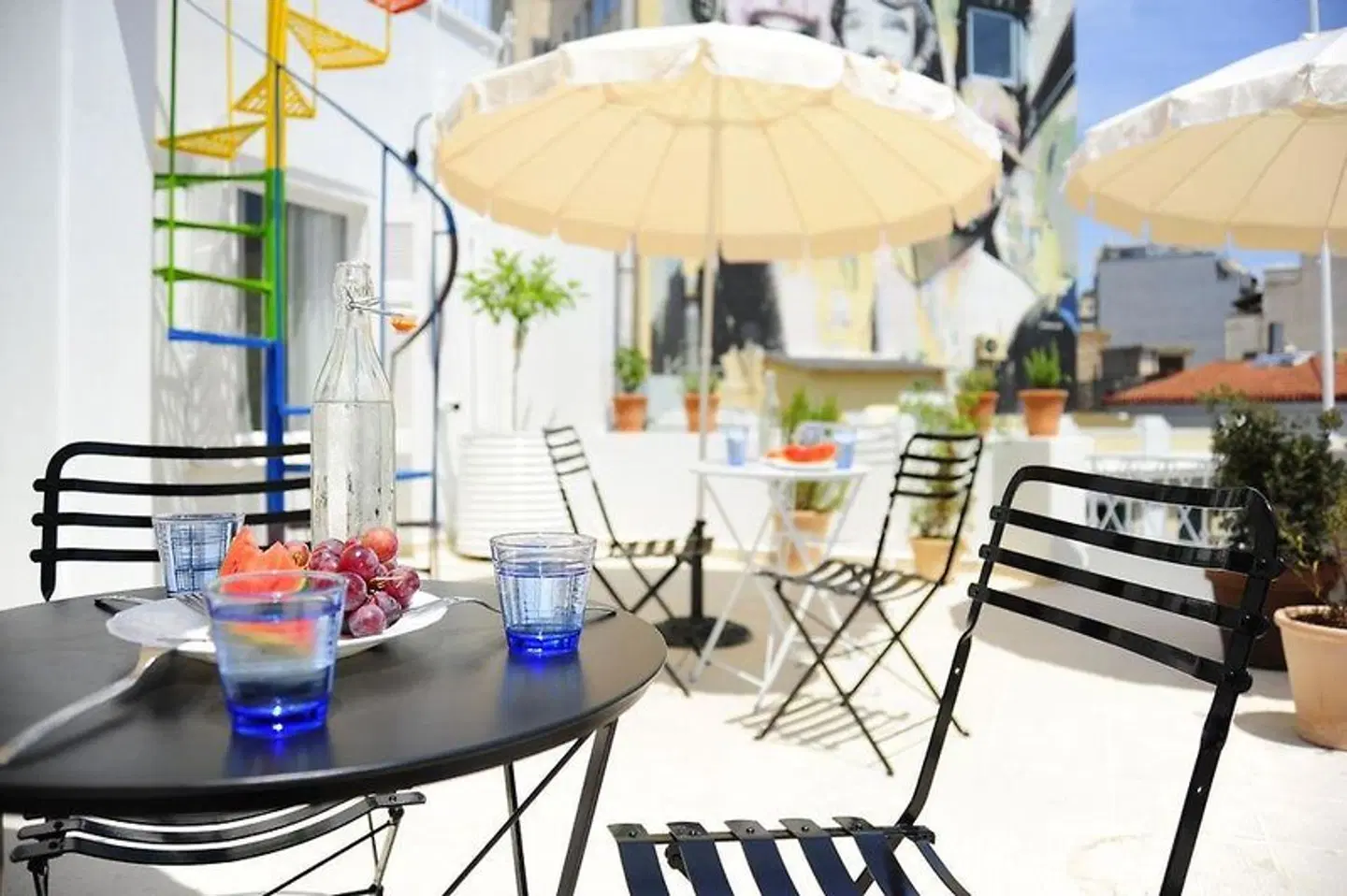 Live in Athens, short stay apartments Terrasse
