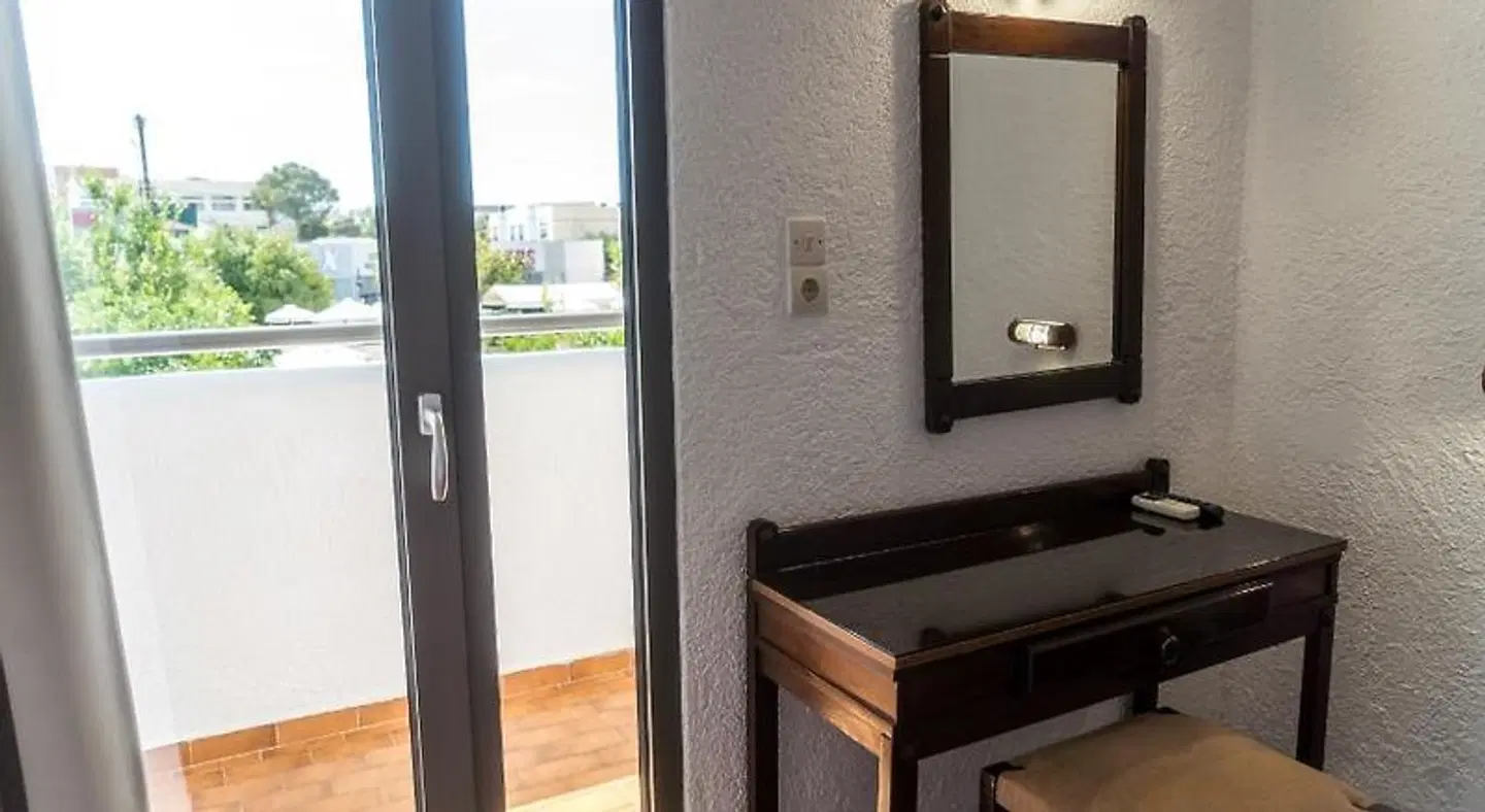 Malia Holidays ROOM_EXAMPLE