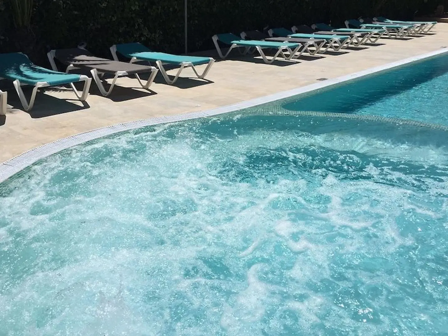 Vista Odin OUTDOOR_POOL