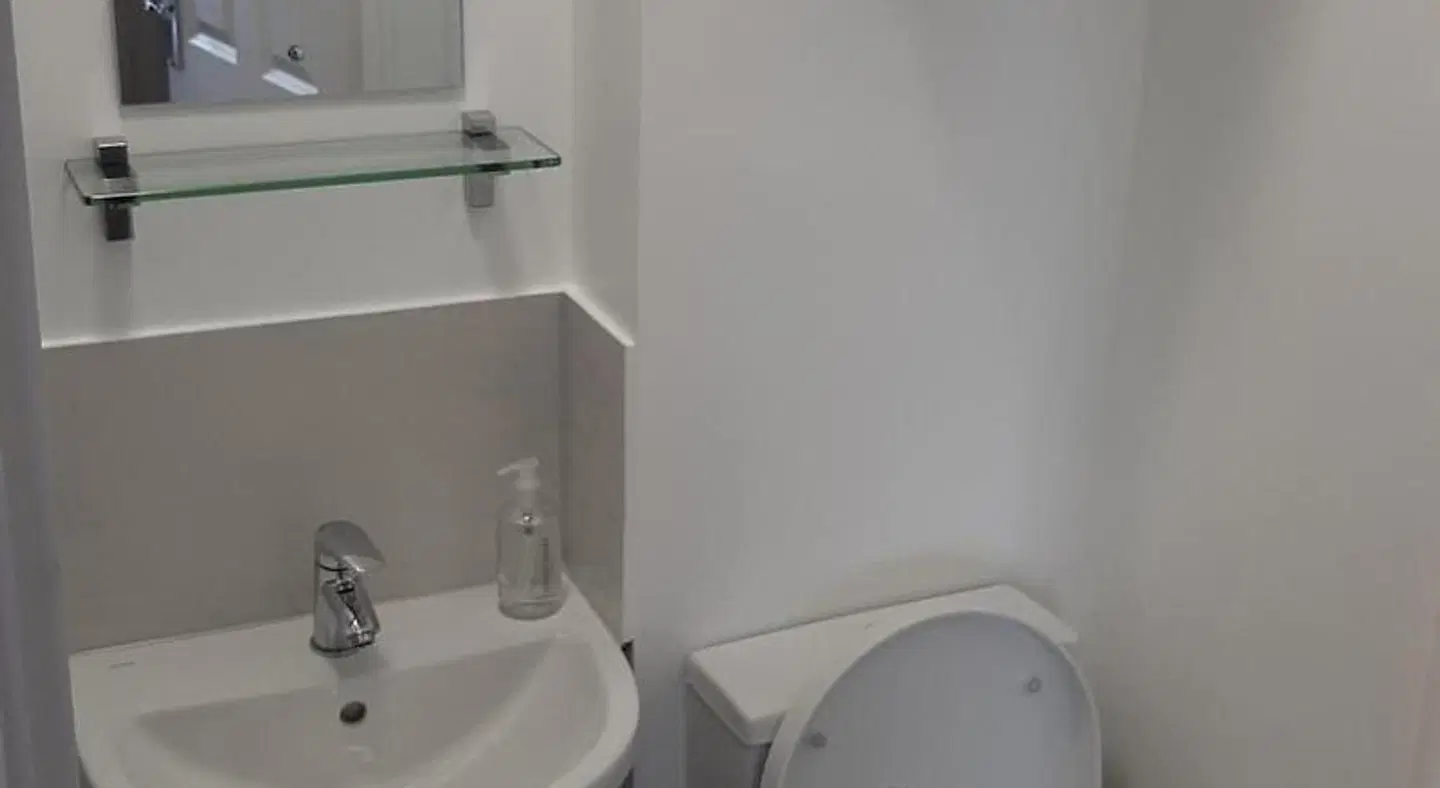 The Sportsview Guest House Badezimmer