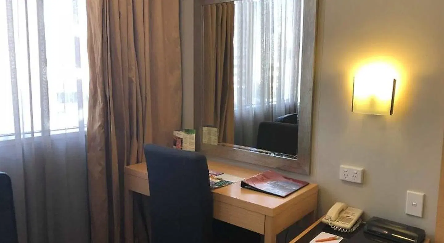 Quality Hotel Ambassador Perth ROOM_EXAMPLE