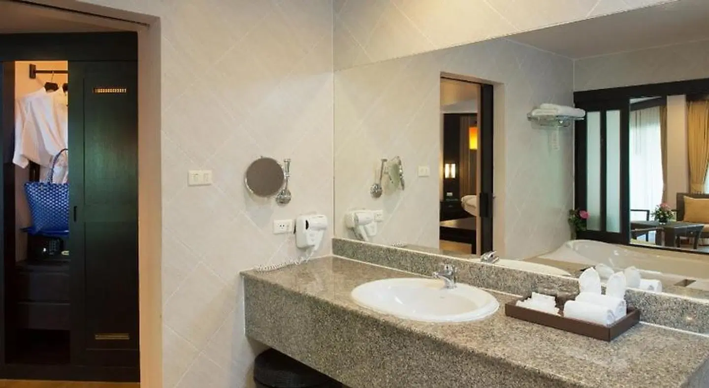 Deevana Patong Resort & Spa Badezimmer