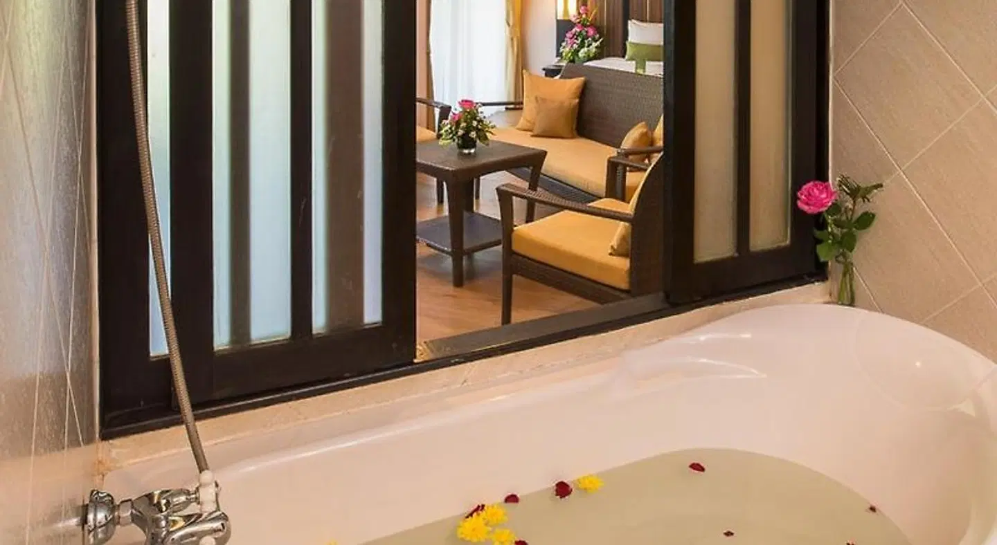 Deevana Patong Resort & Spa LOUNGE_LOBBY