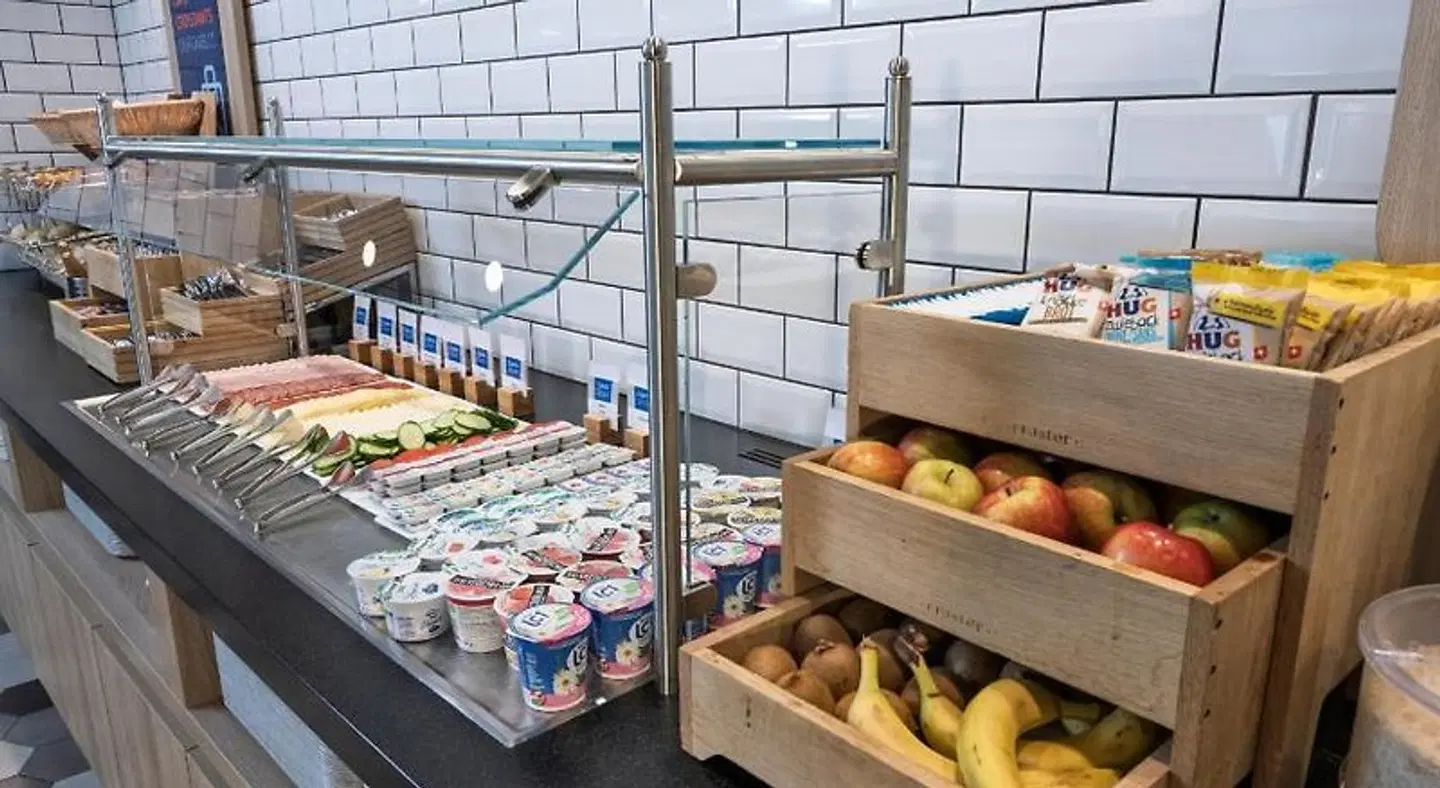 Holiday Inn Express Geneva Airport Restaurant