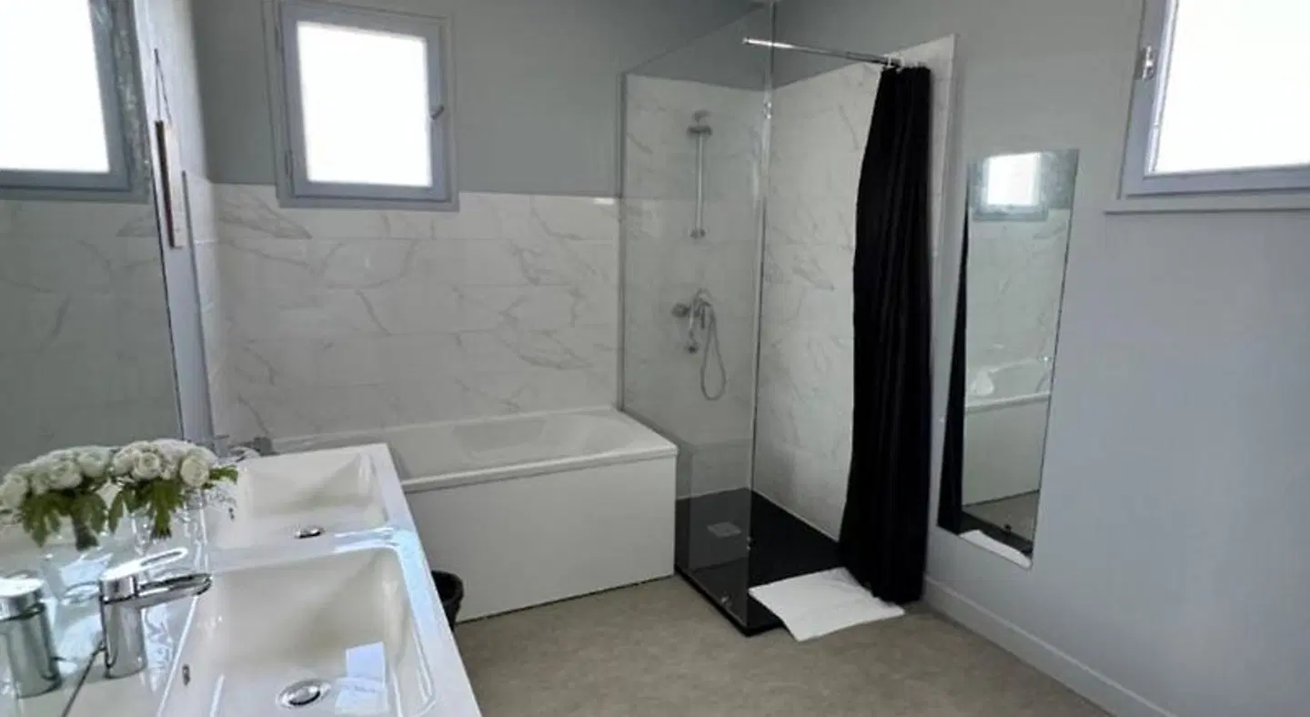 Résidence Fleurdumont Badezimmer