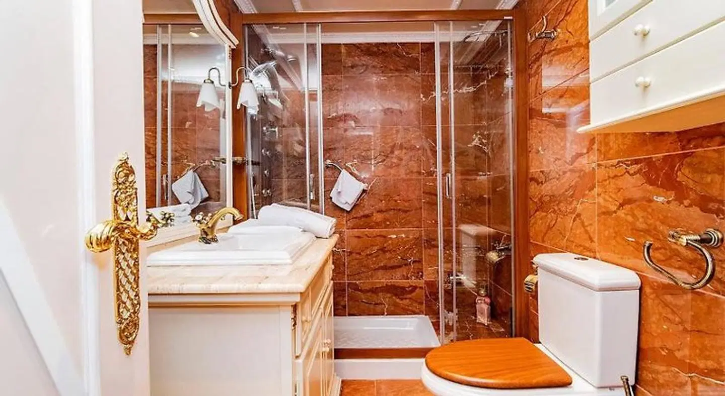 Apartamentos Centro Colón Badezimmer