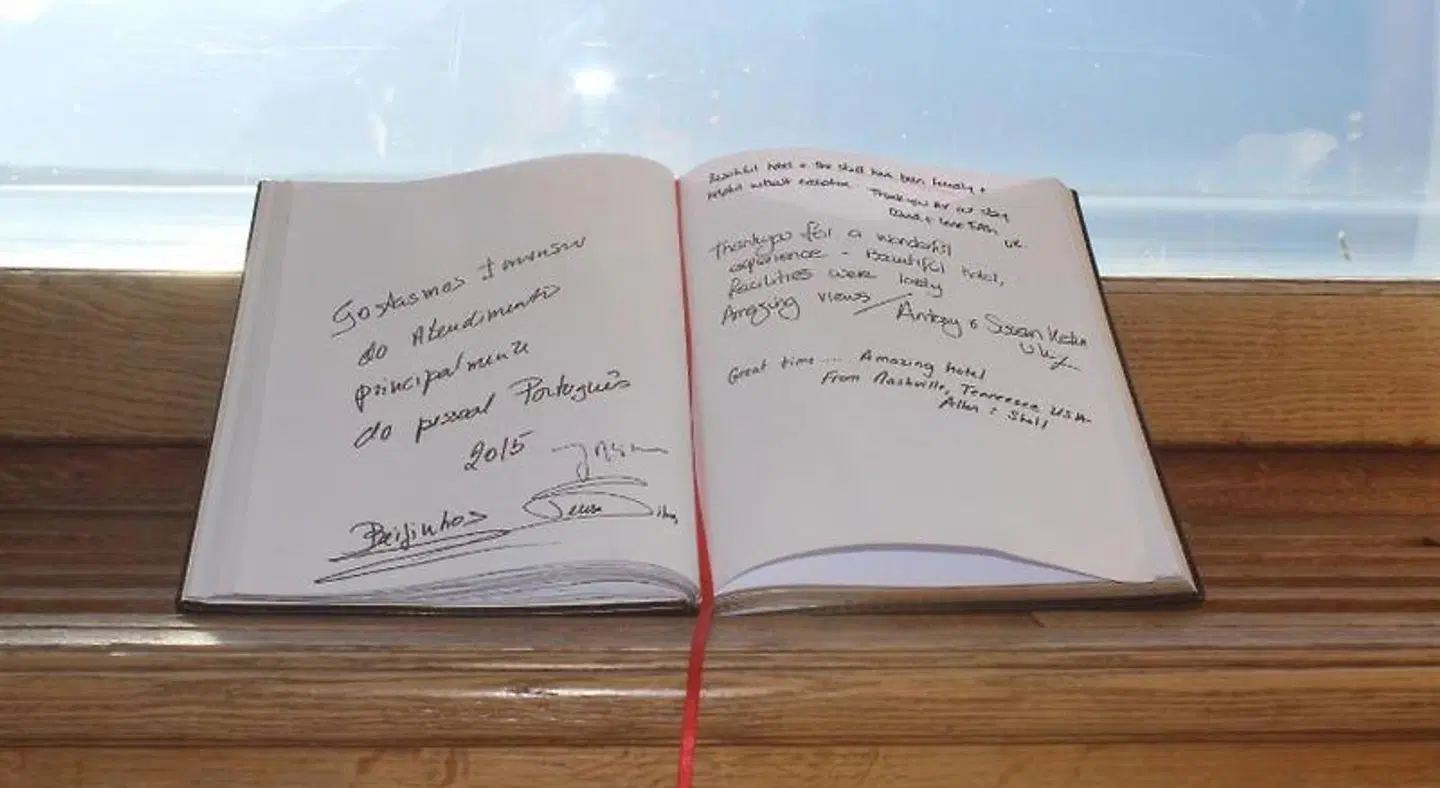 Du Grand Lac Excelsior EXTERIOR