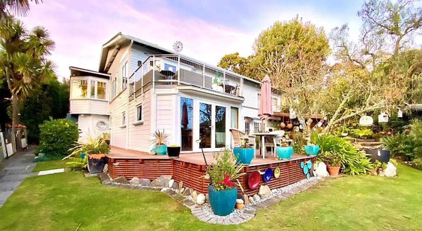 Ah House City B&B Nelson EXTERIOR