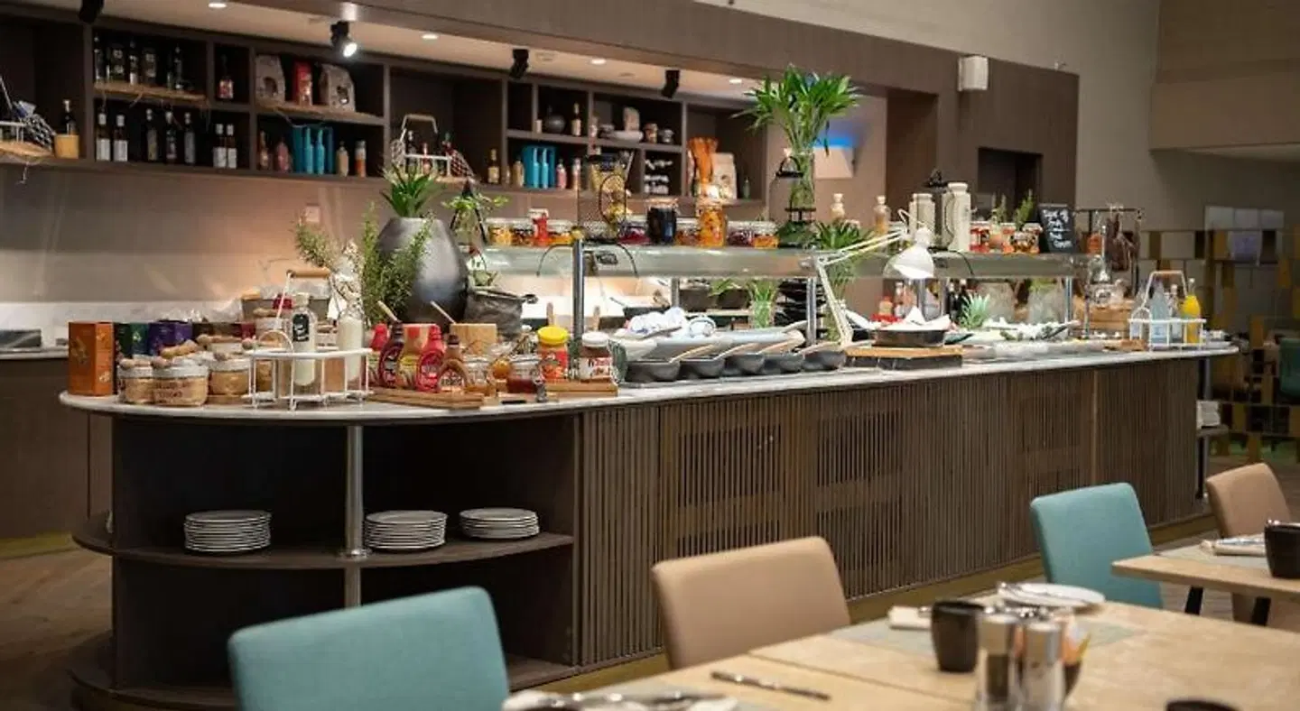 Radisson Blu Hotel, Jeddah Corniche Restaurant