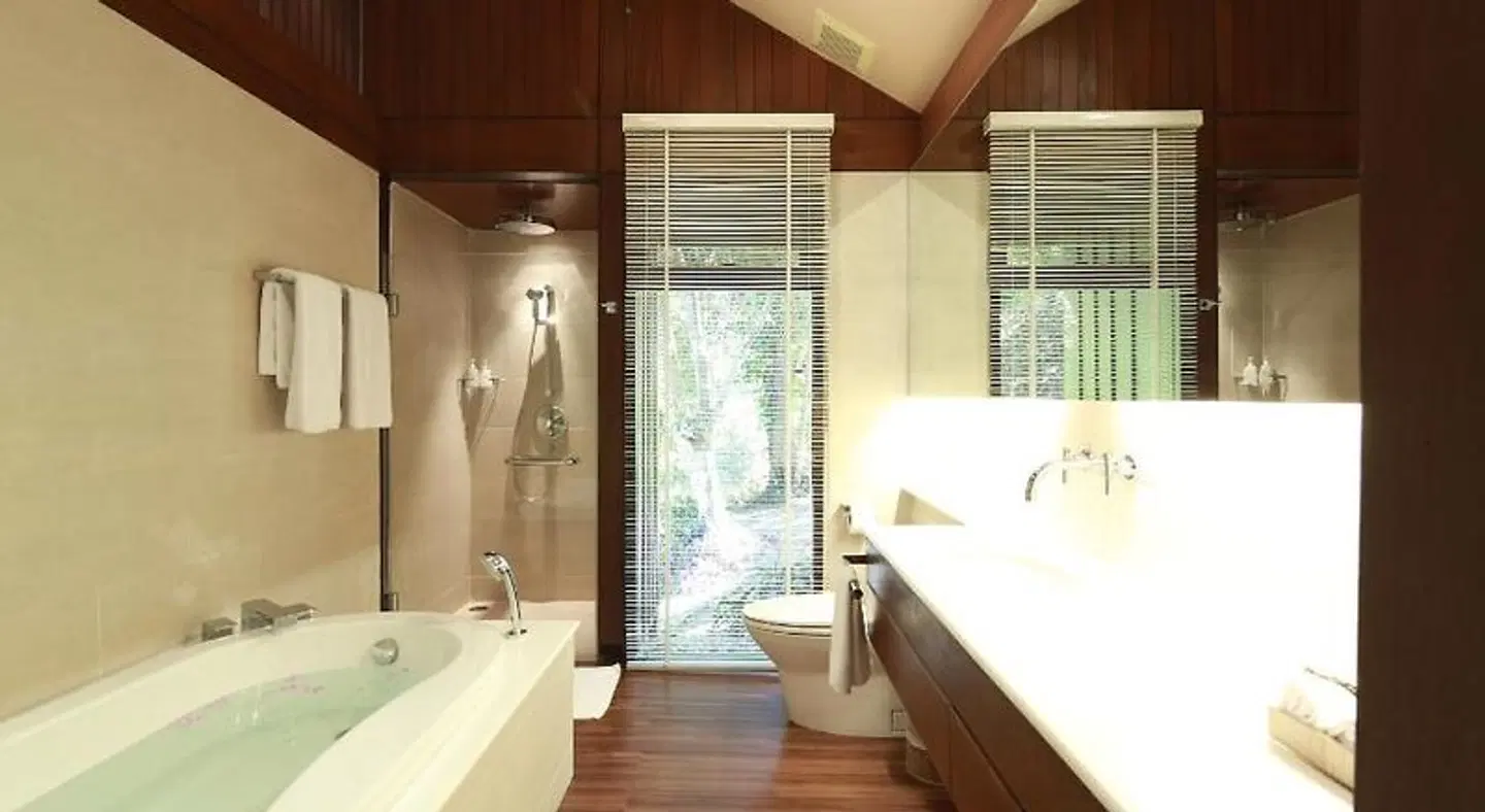 Hill Lodge Chiang Mai Badezimmer