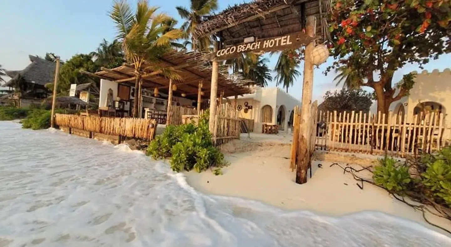 Coco Beach Hotel Strand