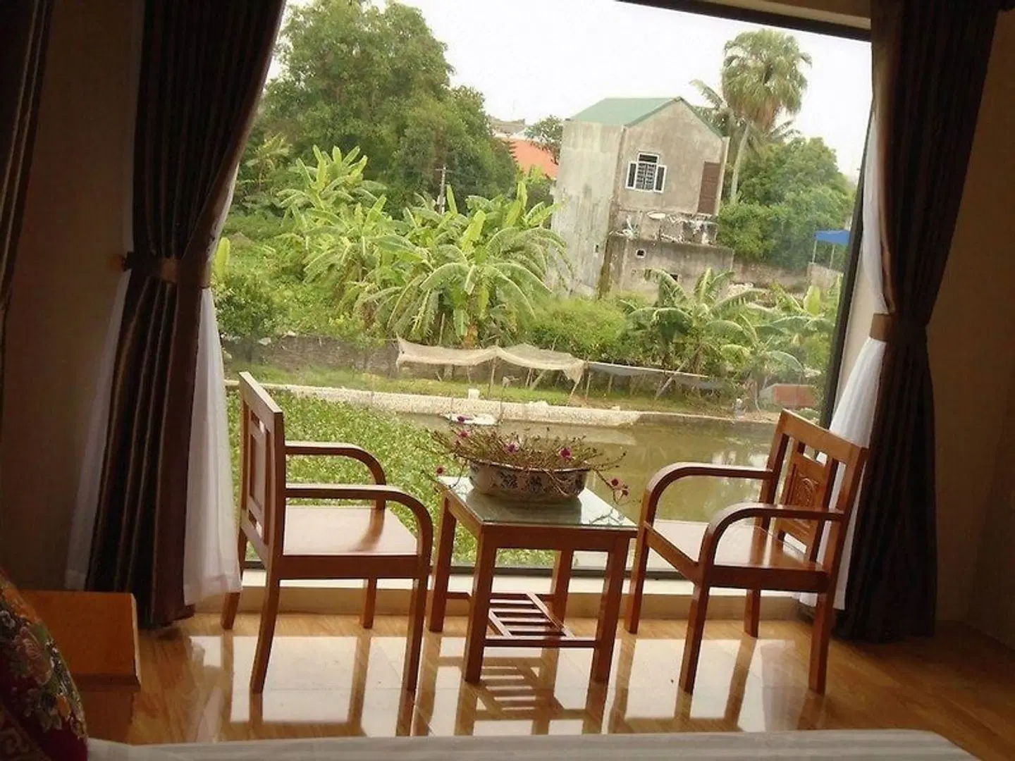 Riverside Homestay Terrasse