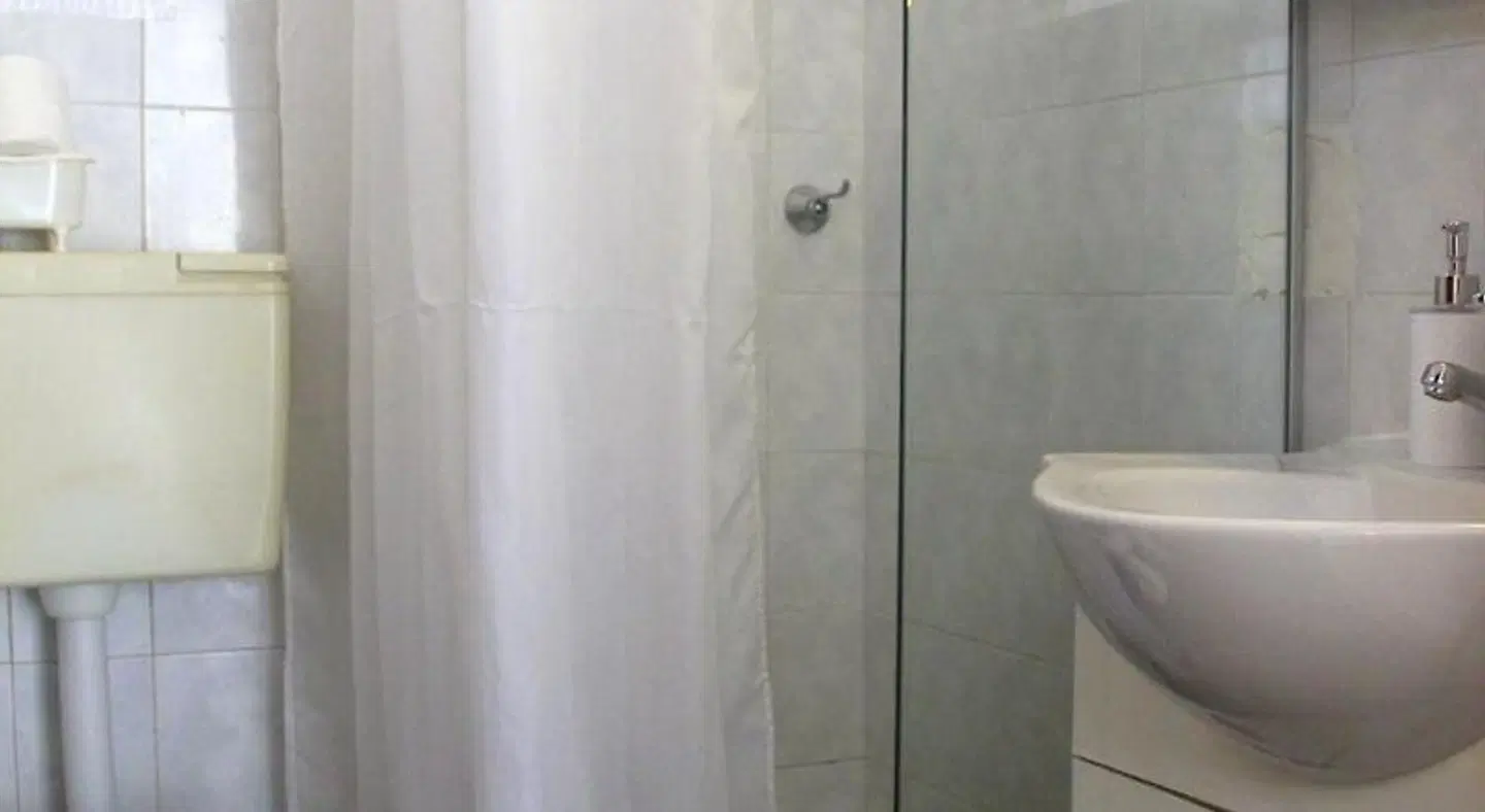 Giota Rooms Badezimmer