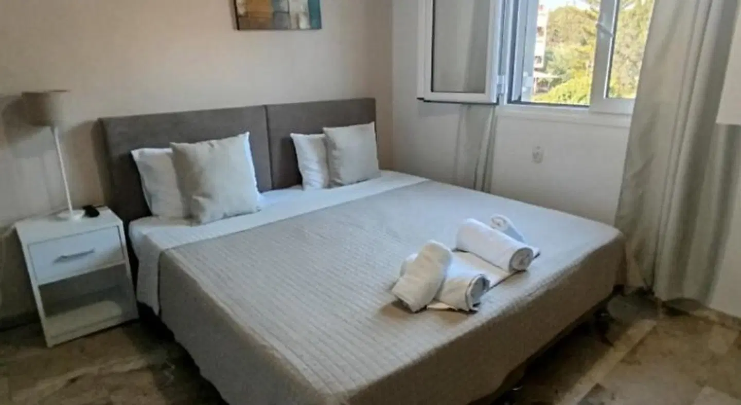 Giota Rooms ROOM_EXAMPLE