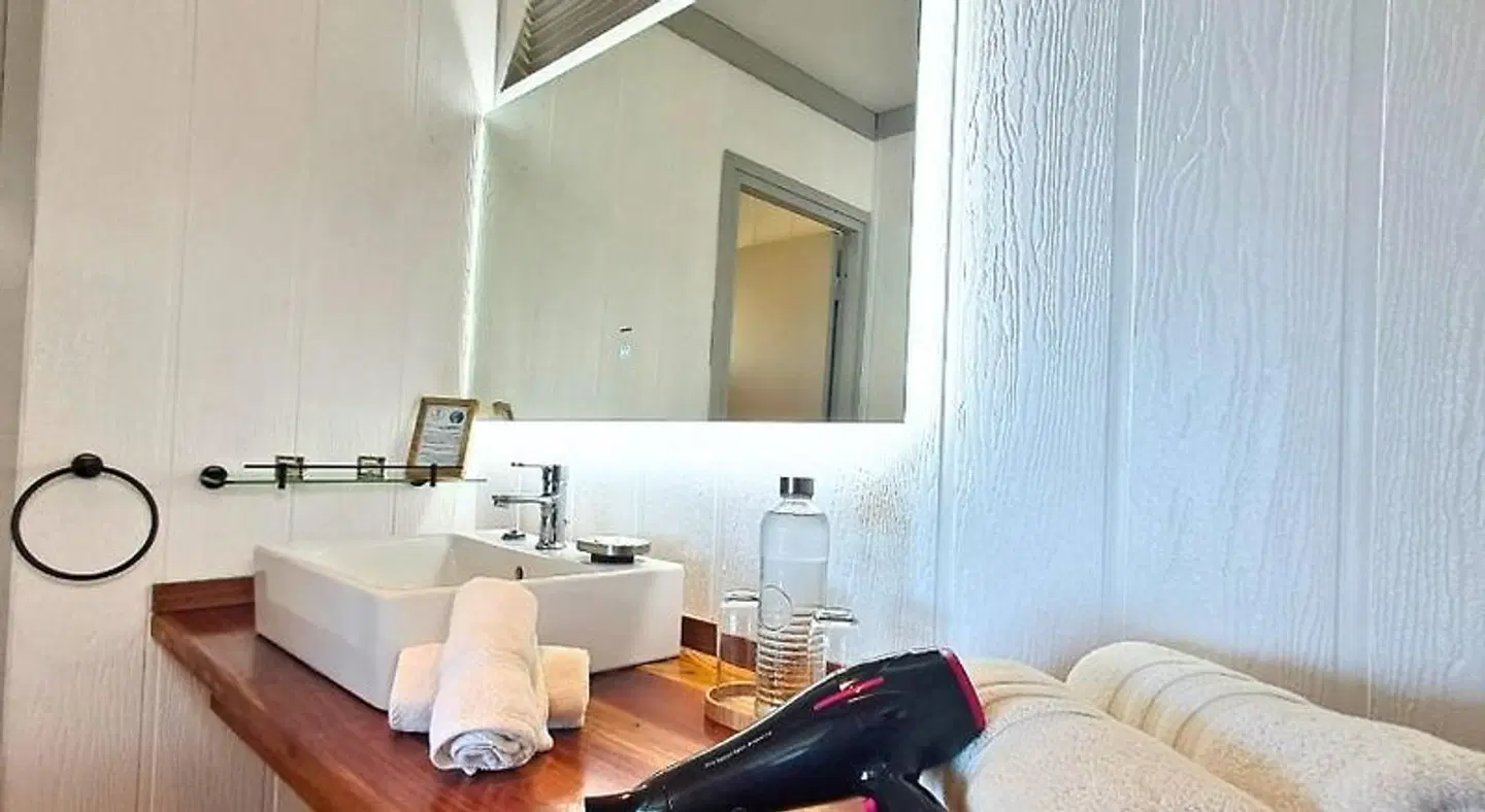 Moorea Island Beach Hotel Badezimmer