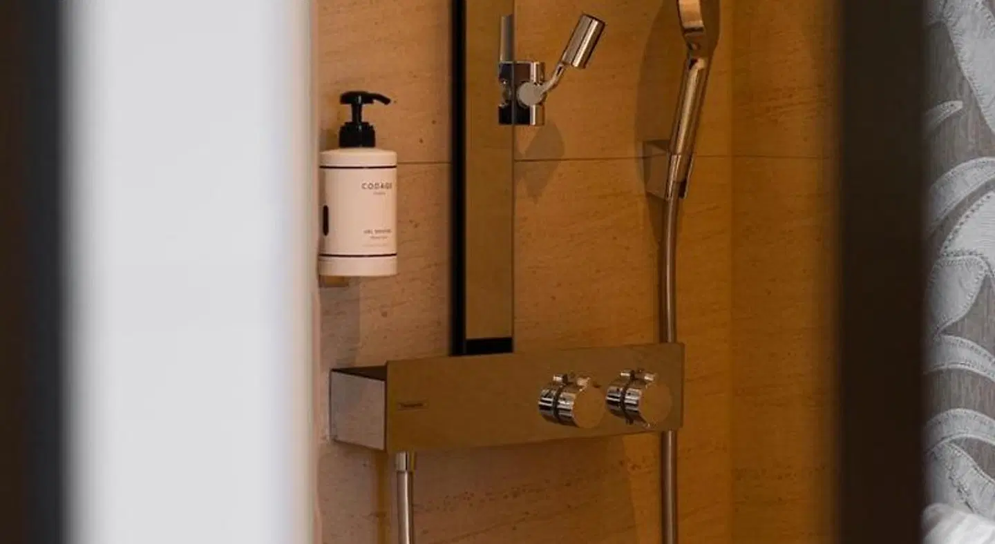 The Hotel Brussels Badezimmer