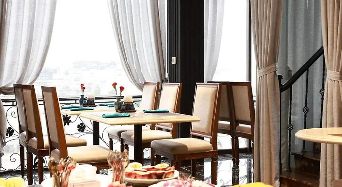 Family Hanoi Hotel Restaurant