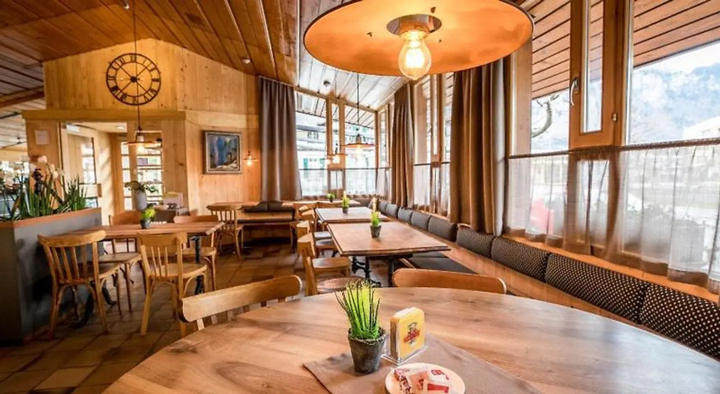 Meiringen LOUNGE_LOBBY