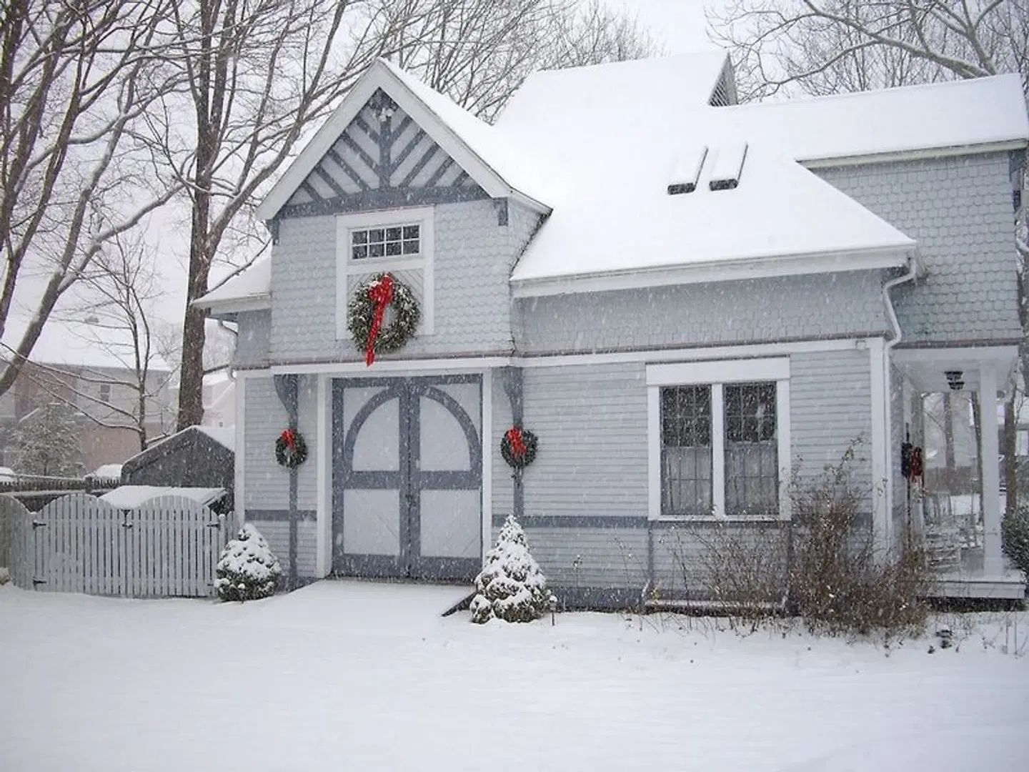 Isaiah Jones Homestead Bed and Breakfast EXTERIOR