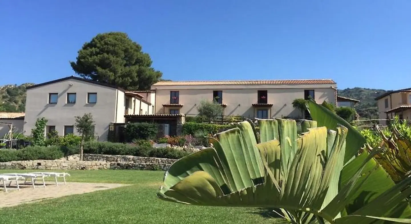 Tenuta EDONE' Agriturismo EXTERIOR