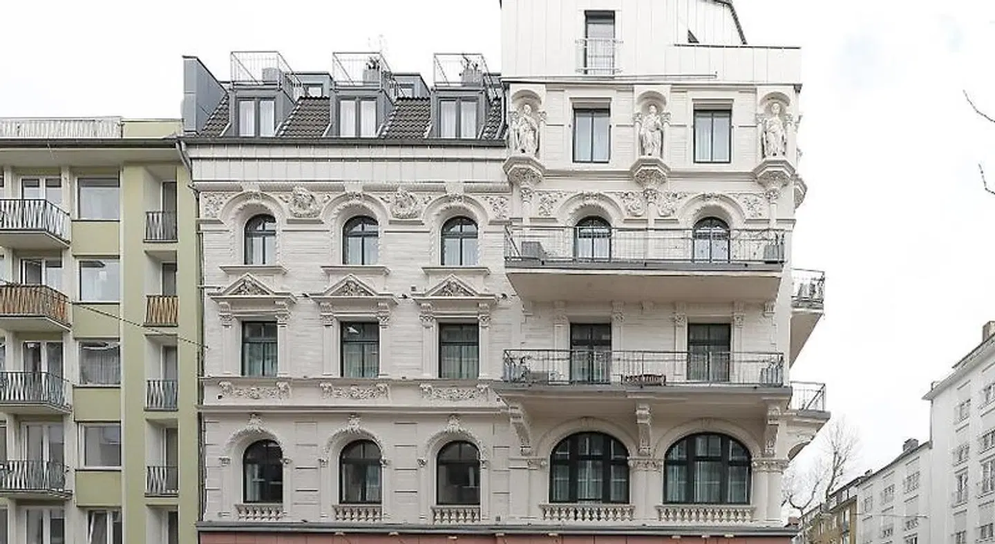 BURNS Art Hotel EXTERIOR
