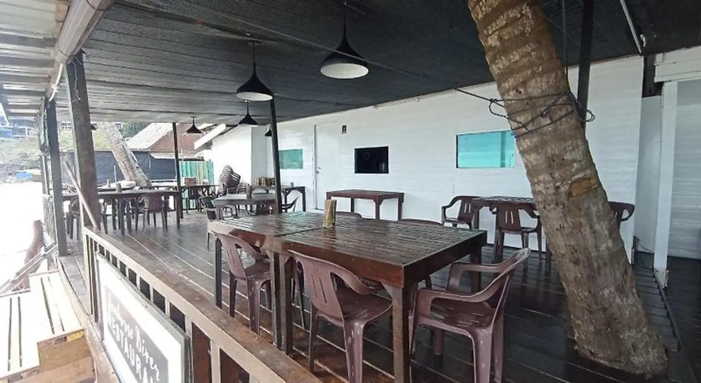 Seahorse Diver Guesthouse Bar