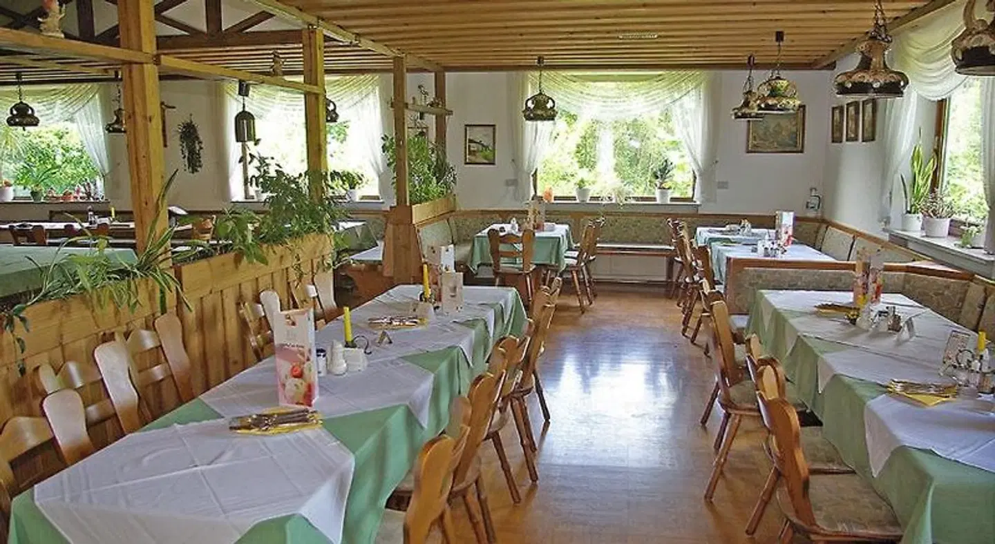 Zur Krone Restaurant