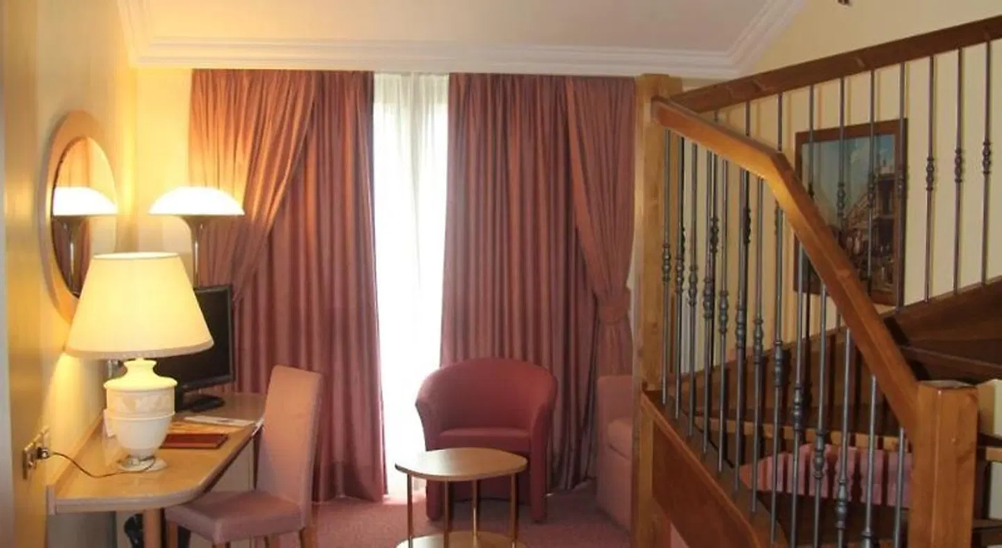 Villa Fiorita ROOM_EXAMPLE