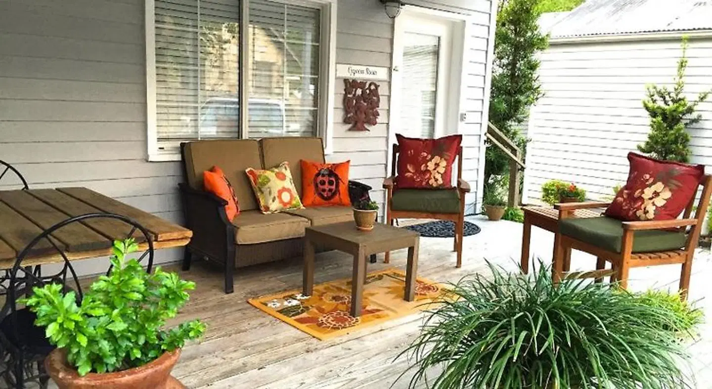 Comal Inn LOUNGE_LOBBY