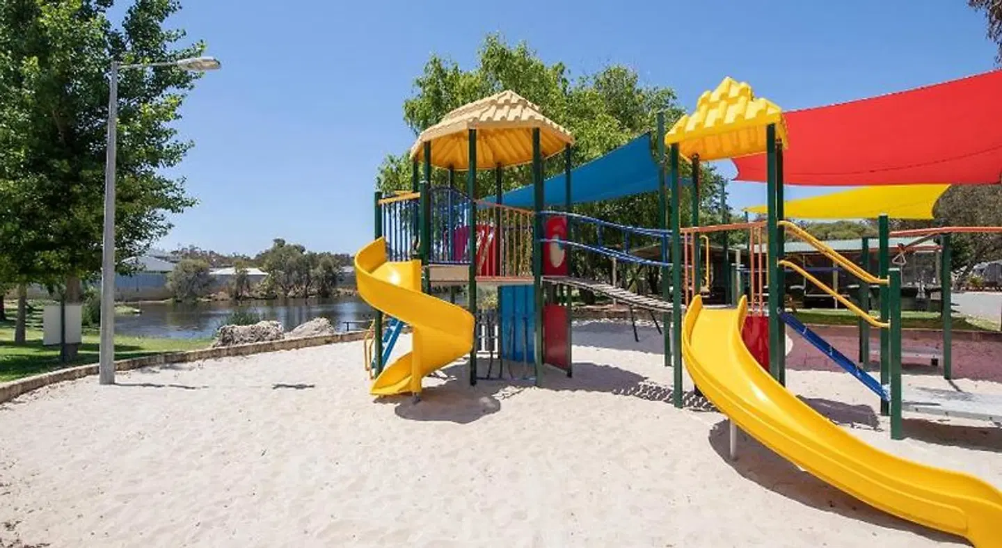 Karrinyup Waters Resort Strand